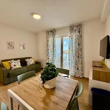 La Dei Principi Numero 3, Aeroporto E Parcheggio Gratuito Apartman *