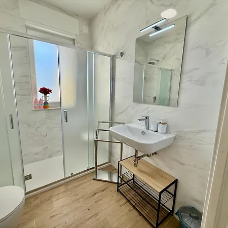 Апартаменты La Dei Principi Numero 3, Aeroporto E Parcheggio Gratuito *