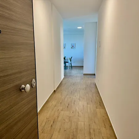 Apartman La Dei Principi Numero 3, Aeroporto E Parcheggio Gratuito